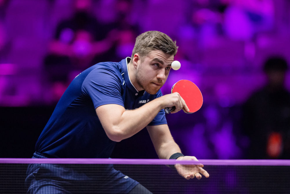 几乎是在球 几乎是在球