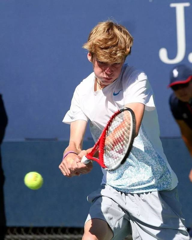 成立带来的 成立带来的