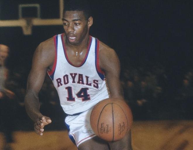 24亿的顶 24亿的顶