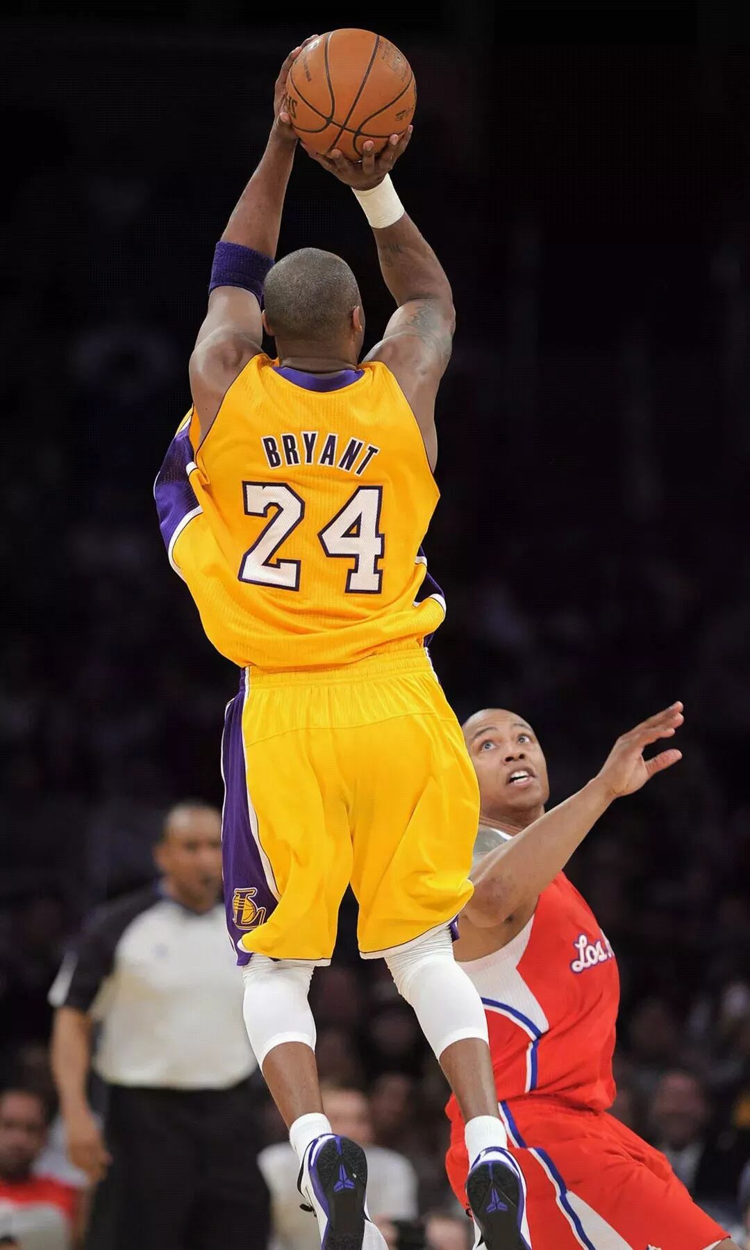 而对面则是 而对面则是