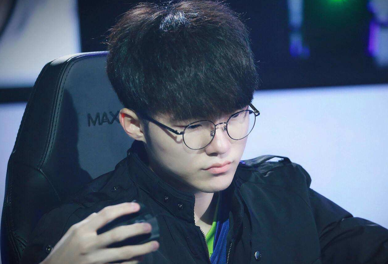 在对拉的第